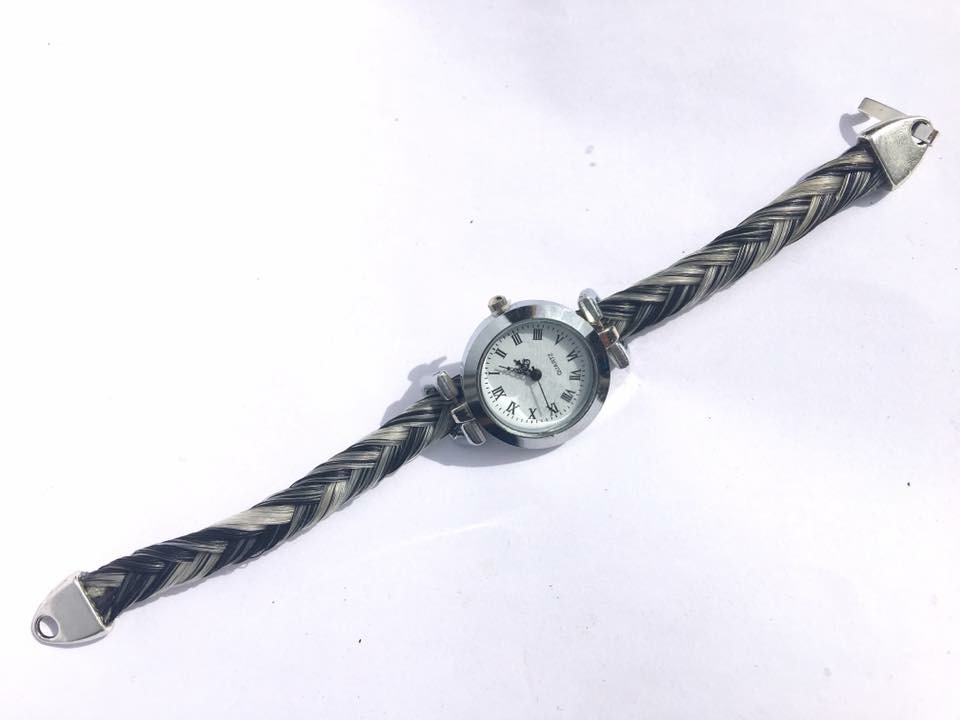Creation crins bijoux cheval montre argent fermoir plat solide sur mesure personnalise