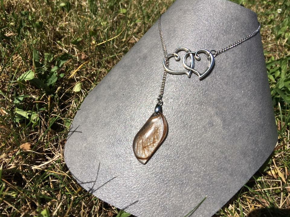 Creation crins cheval pendentif collier chaine acier inoxydable coeur double alezan immortel