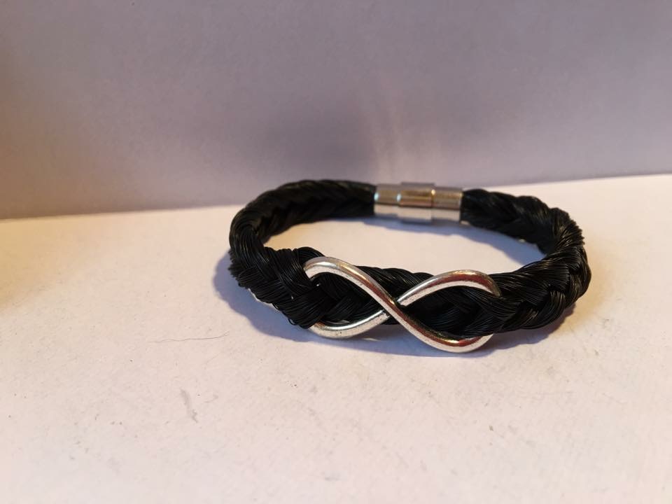 Bracelet connecteur infini