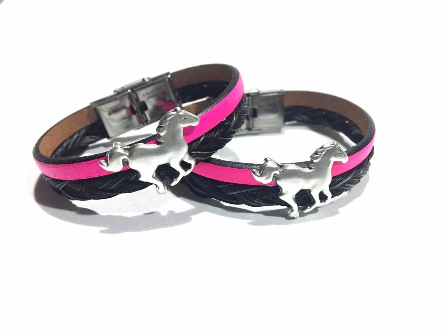 Creation crins cheval cuir rose galop fille adolescente cadeau bracelet acier inoxydable bijoux